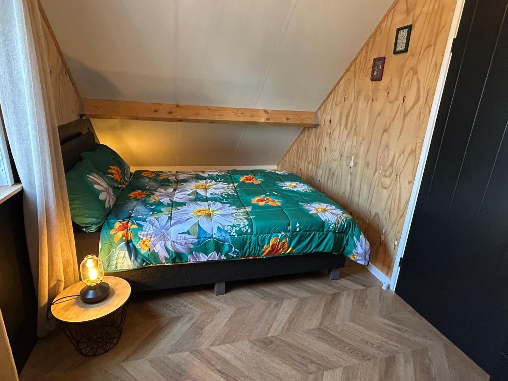 신트 아날란트 Tiny House Thuus 빌라 외부 사진